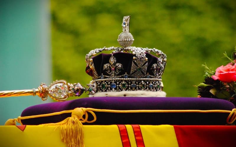 Crown jewels debate: Coronation diamonds as colonialism symbols