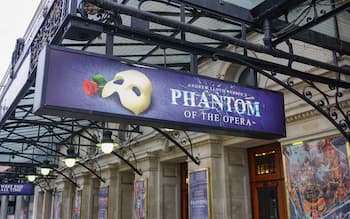 'Phantom' bids farewell to Broadway after 35 years